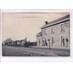 SAUVETERRE-de-BEARN: la gare - très bon état