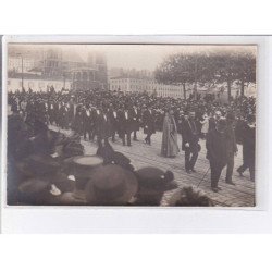 LYON: 8 CPA, procession religieuse - très bon état