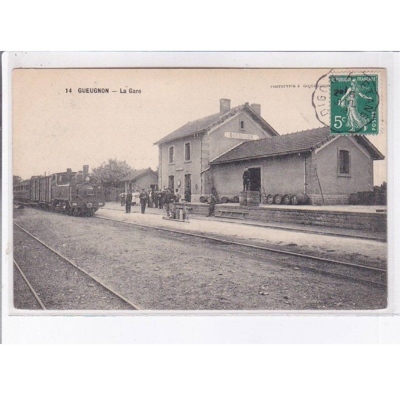 GUEUGNON: la gare - très bon état