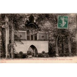 VIRY-CHATILLON: le pavillon gothique aux armes du duc de raguse - très bon état
