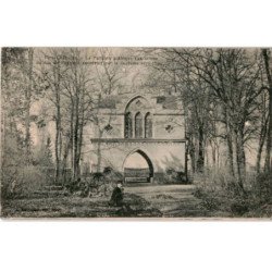 VIRY-CHATILLON: le pavillon gothique aux armes du duc de raguse - très bon état