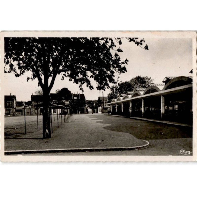 VIRY-CHATILLON: le marché - très bon état
