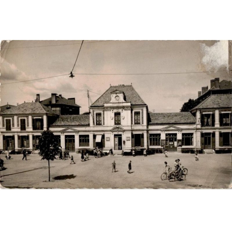 VIRY-CHATILLON: la mairie - état