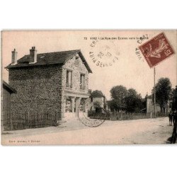 VIRY-CHATILLON: la rue des écoles vers la mairie - très bon état