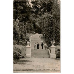 JUVISY-sur-ORGE: le parc, une entrée - très bon état