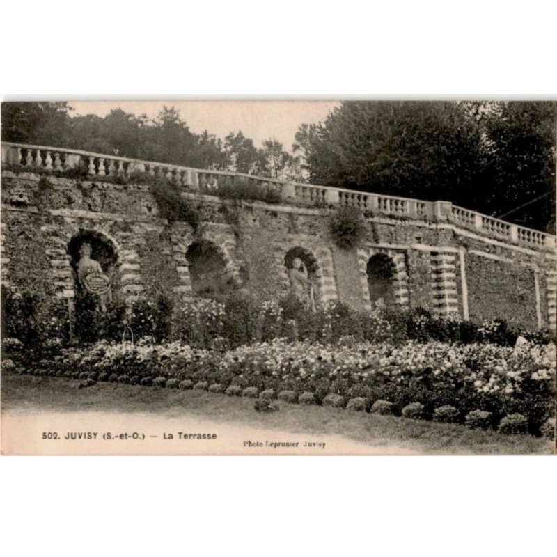 JUVISY: la terrasse - très bon état