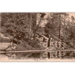 JUVISY: le parc, les grottes - très bon état