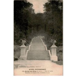 JUVISY-sur-ORGE: parc de juvisy escaliers en ciment armé terminé en 1912 - très bon état