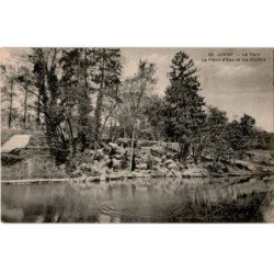 JUVISY-sur-ORGE: le parc, la pièce d'eau et les grottes - très bon état
