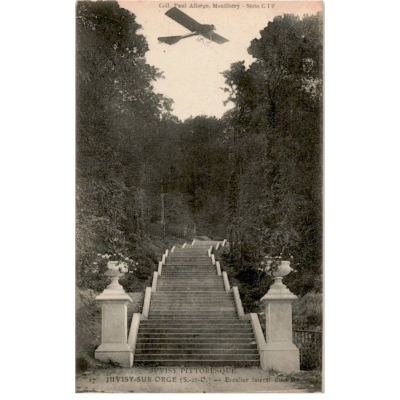 JUVISY-sur-ORGE: escalier latéral du parc - très bon état