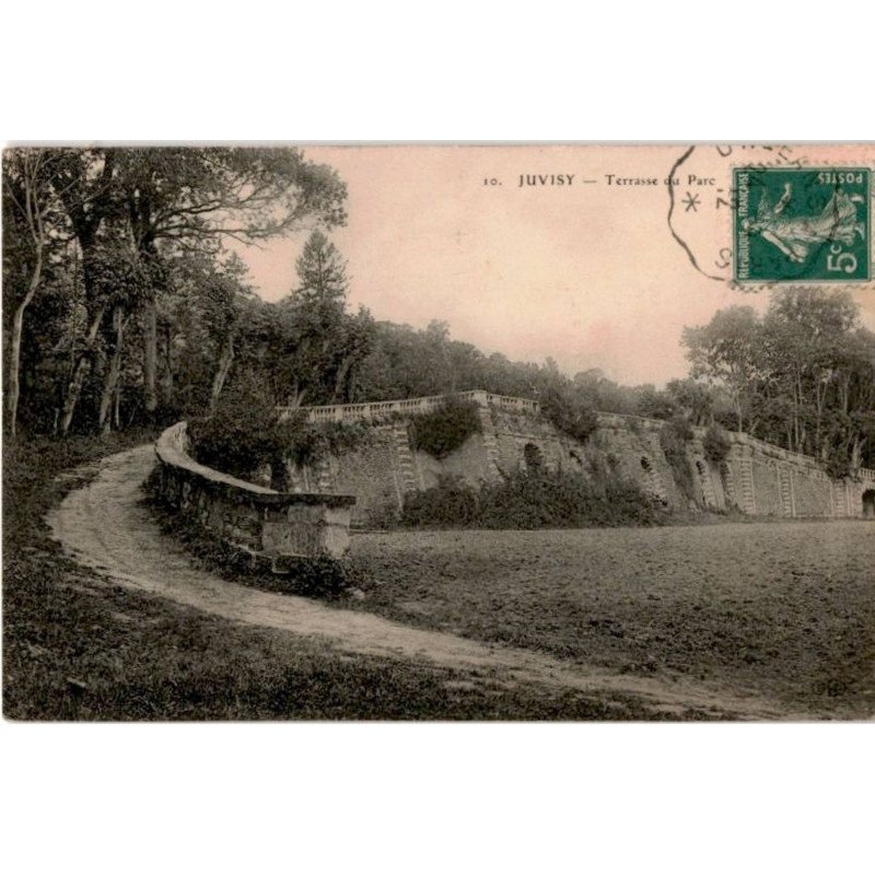 JUVISY-sur-ORGE: terrasse du parc - très bon état