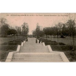 JUVISY-sur-ORGE: le parc, grand escalier, la terrasse - très bon état