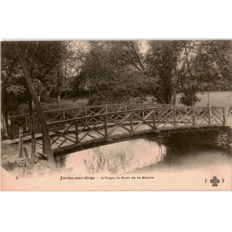 JUVISY-sur-ORGE: l'orge, le pont de la mairie - très bon état