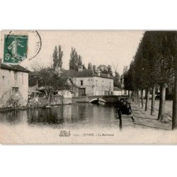 JUVISY-sur-ORGE: la marbrerie - très bon état