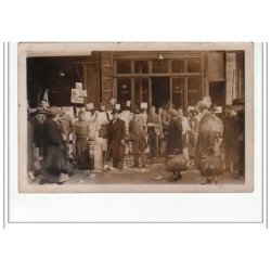 PARIS 1er : carte photo """"souvenir des Halles""""  - - très bon état