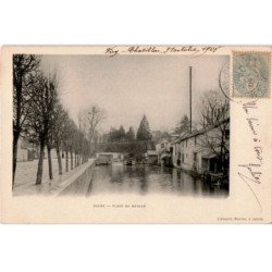 JUVISY-sur-ORGE: place du marché - très bon état