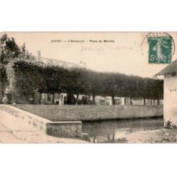 JUVISY-sur-ORGE: place du marché - très bon état