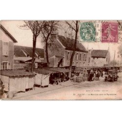 JUVISY-sur-ORGE: le marché vers la pyramide - très bon état