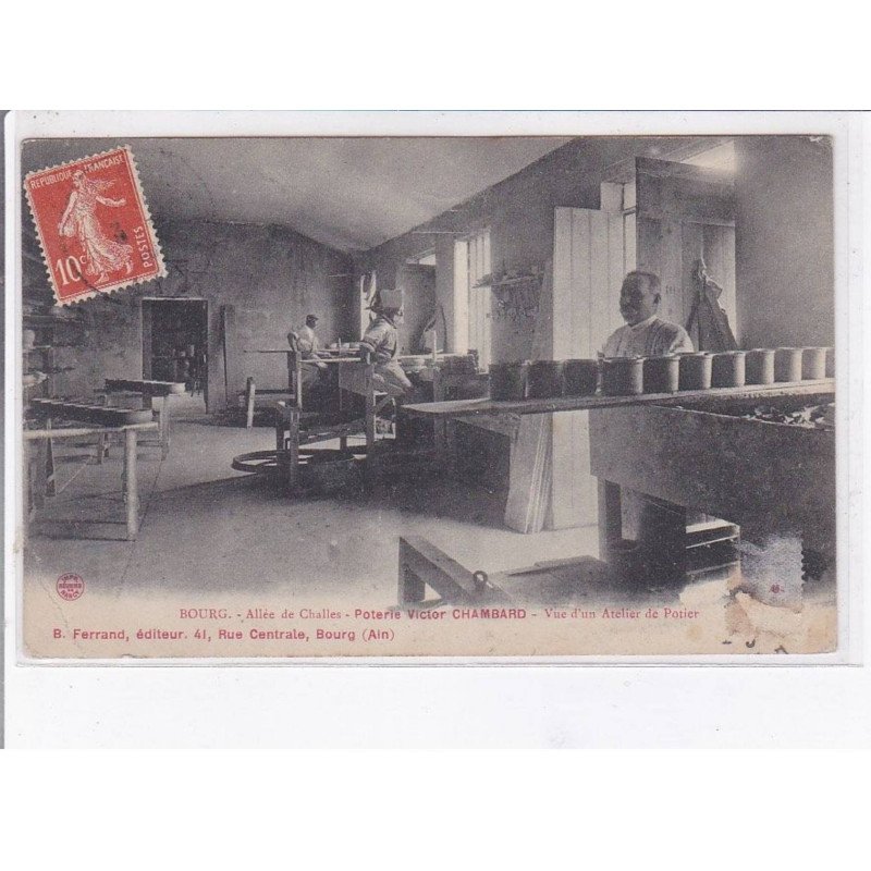 BOURG: allée de challes, poterie Victor Chambard, vue d'un atelier de potier - état