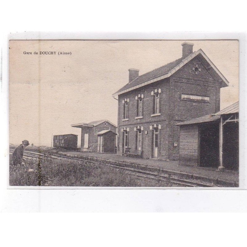 DOUCHY: gare - très bon état
