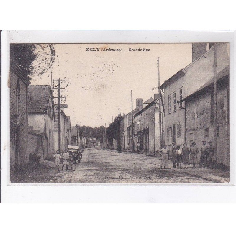 ECLY: grande-rue, voiture - état