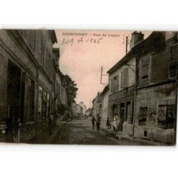 DAMPMART: rue de lagny - très bon état