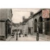 DONNEMARIE: la grande rue et la halle - très bon état