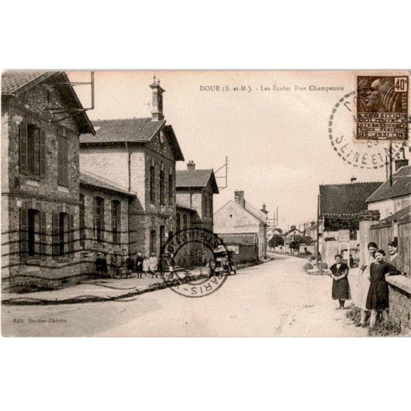 DOUE: les écoles rue champenois - très bon état