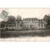 FEROLLES-ATTILLY: le château - très bon état