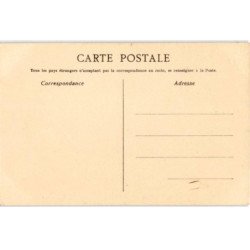 FONTENANY-TRESIGNY: cour des communs du château fontenay - très bon état