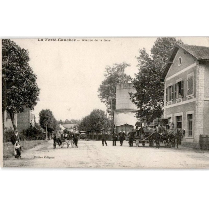 LA FERTE GAUCHER: avenue de la gare - très bon état