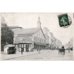 FONTAINEBLEAU: le marché - très bon état