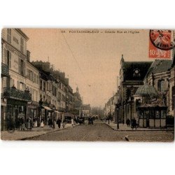 FONTAINEBLEAU: grande rue et l'église - très bon état