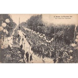 NANTES - La Fête Dieu 1921 - Les Croix des Paroisses - très bon état