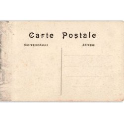 FONTAINEBLEAU: entrée de la rue grande - très bon état