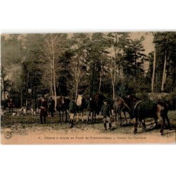 FONTAINEBLEAU: chasse à courre en forêt de fontainebleau, relais de chevaux - très bon état
