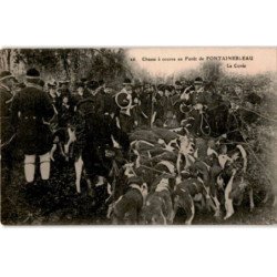 FONTAINEBLEAU: chasse à courre en forêt de fontainebleau la curée - très bon état