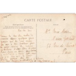 FONTAINEBLEAU: marché couvert - très bon état