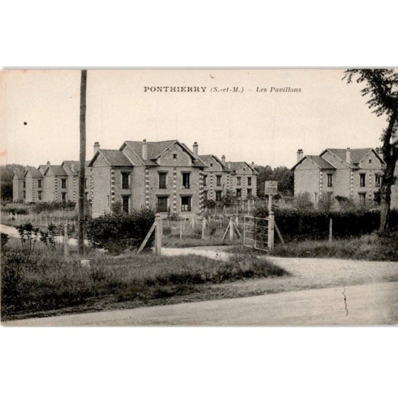 PONTHIERRY: les pavillons - très bon état