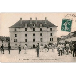 PROVINS: caserne de cavalerie (quartier montereau) - très bon état