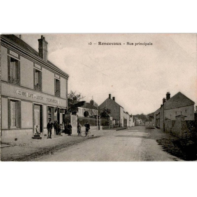 RONCEVAUX: rue principale - très bon état