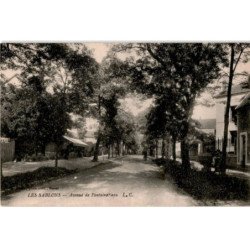 LES SABLONS: avenue de fontainebleau - très bon état