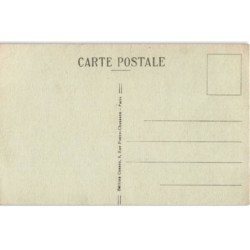 SAINT-GERMAIN-sur-ECOLE: le bureau de tabac et rue de l'église - très bon état