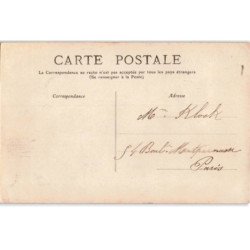 SAINTS: la mairie - très bon état