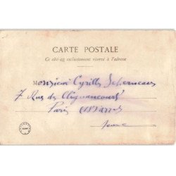 VILLENEUVE-sur-BELLOT: la place - très bon état