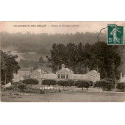 VILLENEUVE-sur-BELLOT: mairie et groupe scolaire - très bon état