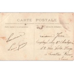 VILLENEUVE-sur-BELLOT: mairie et groupe scolaire - très bon état