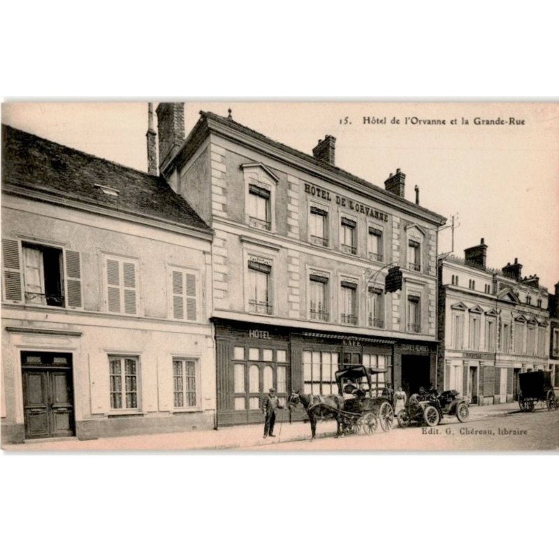 VOULX: hôtel de l'orvanne et la grande-rue - très bon état