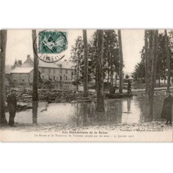 VOULX: inondation de la seine la route et le tramway de vulaines coupés par les eaux - très bon état