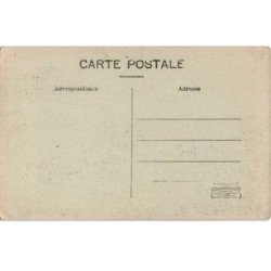 VILLIERS-SAINT-GEORGES: rue de la gare et place du marché - très bon état